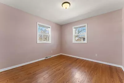 947 N Wood Street, Griffith, IN 46319 - Photo 15