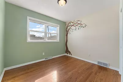 947 N Wood Street, Griffith, IN 46319 - Photo 17