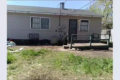 327 N Grand Boulevard, Gary, IN 46403 - Photo 7