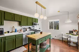 1309 Chesapeake Park Dr, Valparaiso, IN 46383 - Photo 7