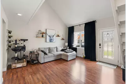 1309 Chesapeake Park Drive, Valparaiso, IN 46383 - Photo 3