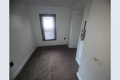 3500 E 35th Avenue, Lake Station, IN 46405 - Photo 9