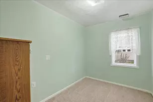 2228 S Putnam, Lake Station, IN 46405 - Photo 19