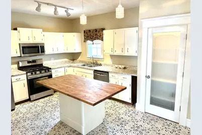 611 Niles Street, La Porte, IN 46350 - Photo 3