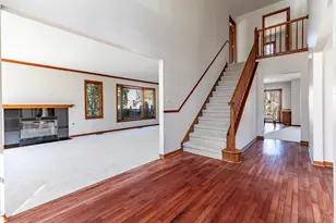 8407 Beech Ave, Munster, IN 46321 - Photo 11