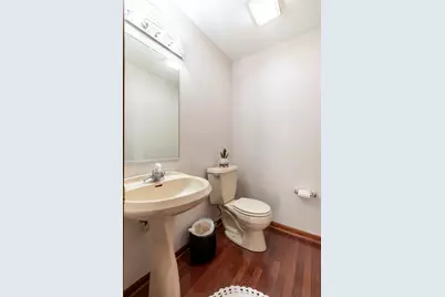 8407 Beech Avenue, Munster, IN 46321 - Photo 25