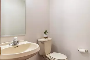 8407 Beech Ave, Munster, IN 46321 - Photo 25