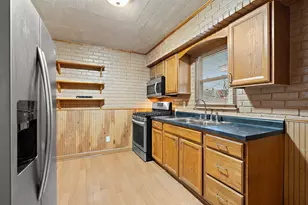 1601 Central, Whiting, IN 46394 - Photo 11