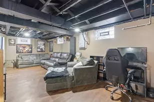 6611 Arkansas Ave, Hammond, IN 46323 - Photo 13