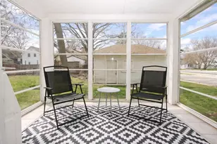 302 Bond St, La Porte, IN 46350 - Photo 9