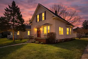 302 Bond St, La Porte, IN 46350 - Photo 3