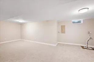 948 Cornwallis Ln, Munster, IN 46321 - Photo 33