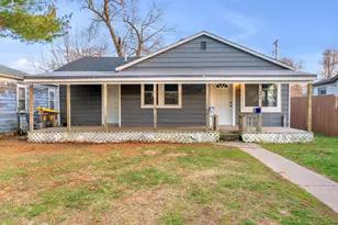 31 Tyler St, New Chicago, IN 46342 - Photo 1