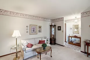 740 Meadow Ln, Crown Point, IN 46307 - Photo 5