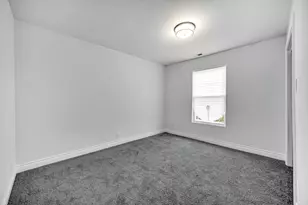 2585 Harrison St, Gary, IN 46407 - Photo 21