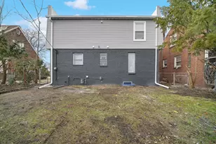 2585 Harrison St, Gary, IN 46407 - Photo 27