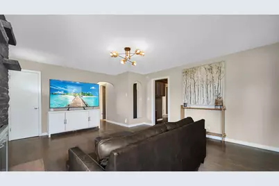 1710 Minnesota Street, Hobart, IN 46342 - Photo 7