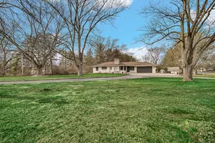 1710 Minnesota St, Hobart, IN 46342 - Photo 3