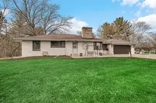 1710 Minnesota St, Hobart, IN 46342 - Photo 1