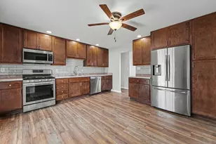 655 N 450 W, Valparaiso, IN 46385 - Photo 9