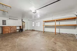 655 N 450 W, Valparaiso, IN 46385 - Photo 21