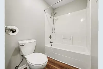 655 N 450 W, Valparaiso, IN 46385 - Photo 15