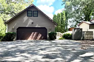 563 Waverly Rd, La Porte, IN 46350 - Photo 27