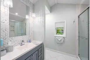 506 Washington Park Blvd, Michigan City, IN 46360 - Photo 5