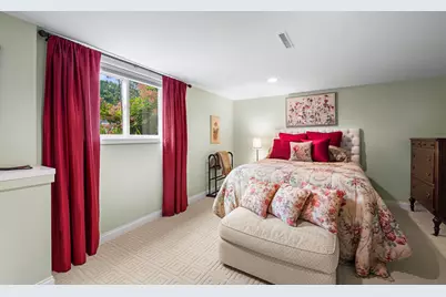 506 Washington Park Boulevard, Michigan City, IN 46360 - Photo 15