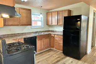 4609 Bear Ln, Valparaiso, IN 46383 - Photo 7