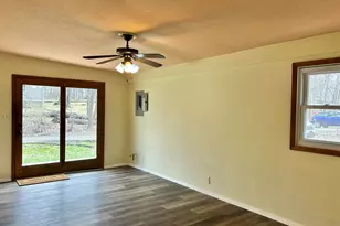 4609 Bear Ln, Valparaiso, IN 46383 - Photo 11