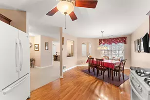 7035 Tompkins Ct, Griffith, IN 46319 - Photo 9