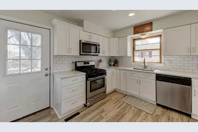 129 Pine Street, Lowell, IN 46356 - Photo 9