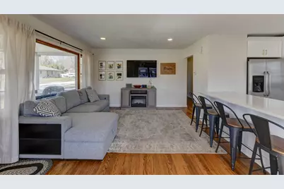 129 Pine Street, Lowell, IN 46356 - Photo 7