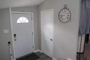 140 Morningside Ave, Gary, IN 46408 - Photo 5