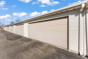 1823 Beech Ct, Crown Point, IN 46307 - Photo 19