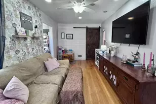 2152 Crisman Rd, Portage, IN 46368 - Photo 3