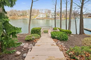 195 Amhurst Pl, Valparaiso, IN 46385 - Photo 35