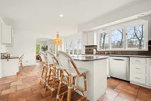 195 Amhurst Pl, Valparaiso, IN 46385 - Photo 7