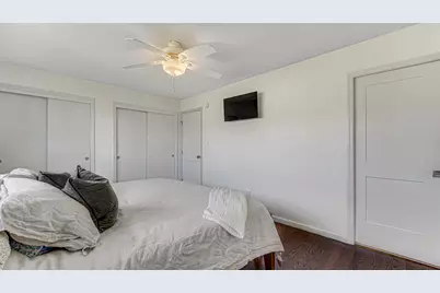 9030 Orchard Drive, Highland, IN 46322 - Photo 17