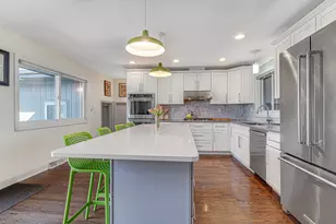 9030 Orchard Dr, Highland, IN 46322 - Photo 11