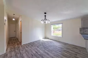 11327 N 550 E, Demotte, IN 46310 - Photo 19