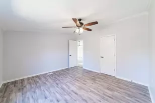 11327 N 550 E, Demotte, IN 46310 - Photo 33