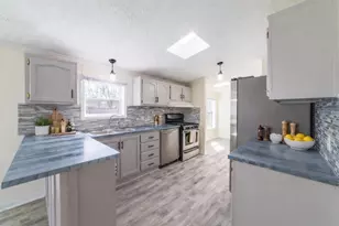 11327 N 550 E, Demotte, IN 46310 - Photo 7