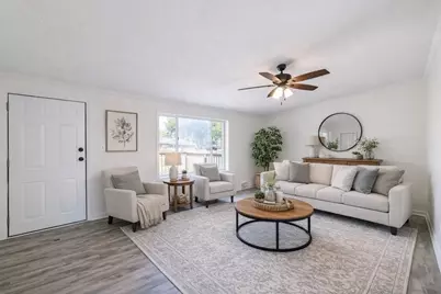 11327 N 550 E #7, Demotte, IN 46310 - Photo 5