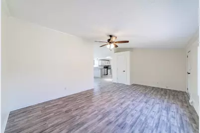 11327 N 550 E #7, Demotte, IN 46310 - Photo 13