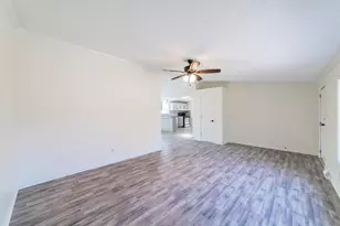 11327 N 550 E, Demotte, IN 46310 - Photo 13