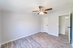 11327 N 550 E, Demotte, IN 46310 - Photo 41