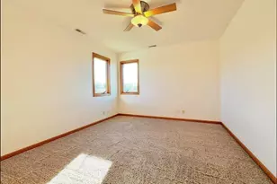 17826 S County Line Rd, Hebron, IN 46341 - Photo 31