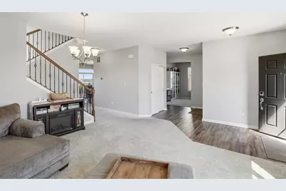 10322 Adler Cove, Saint John, IN 46373 - Photo 3